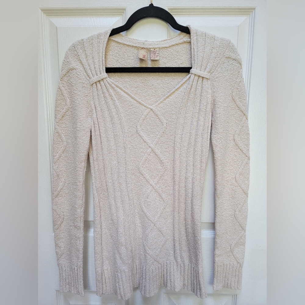 BKE Womens Elegant Cream Knit Sweater Size Medium